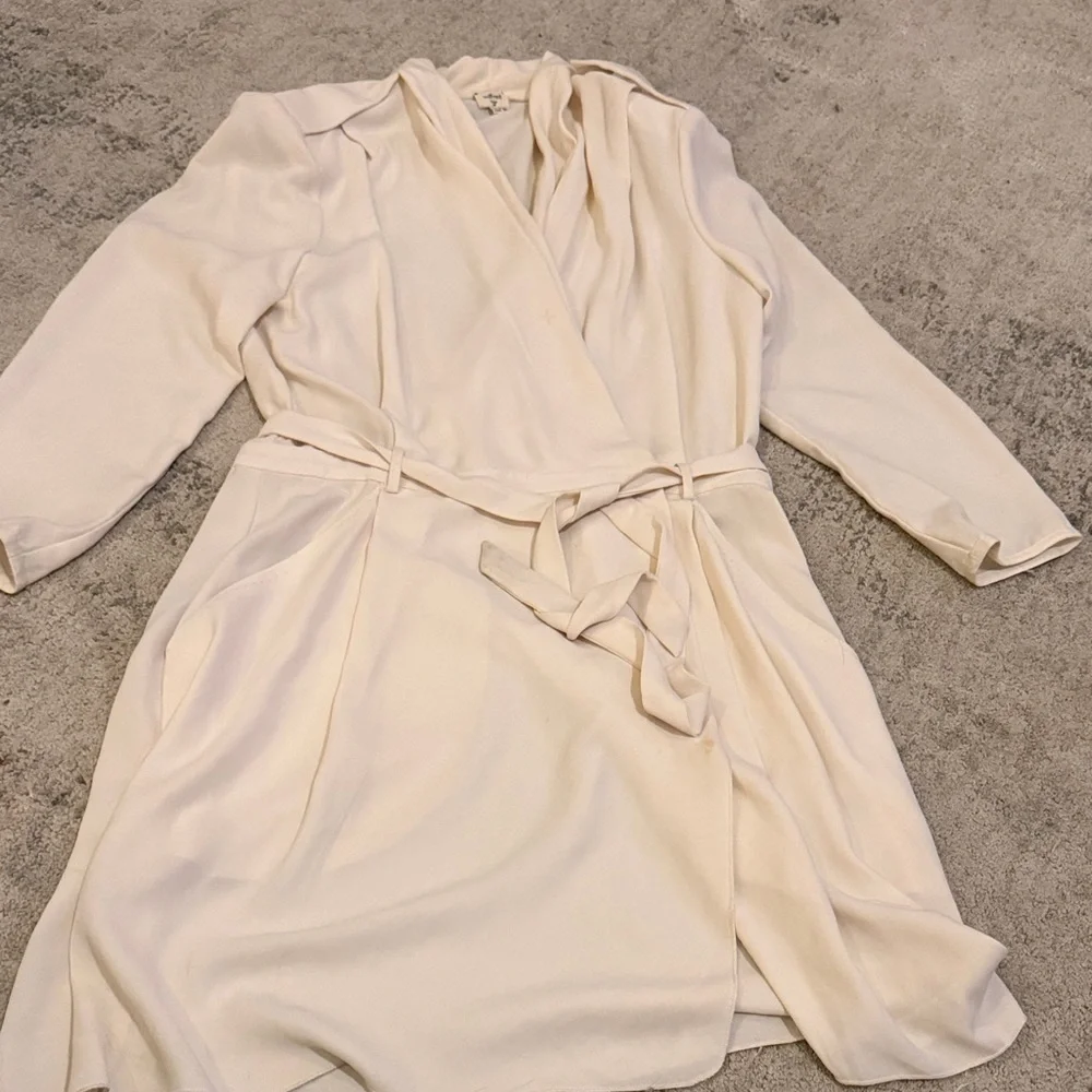 Wilfred | Dresses | Wilfred Aritzia Cream Wrap Dress Size 4 | Poshmark Wilfred | Dresses | Wilfred Aritzia Cream Wrap Dress Size 4 | Poshmark